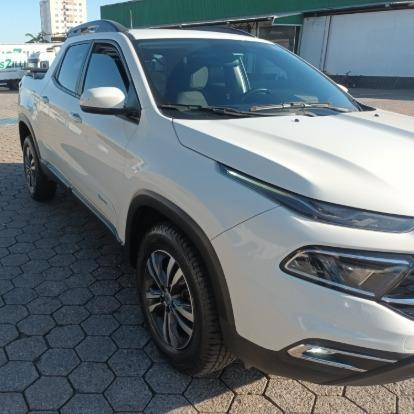 FIAT TORO 2.0 16V TURBO DIESEL FREEDOM 4WD AT9
